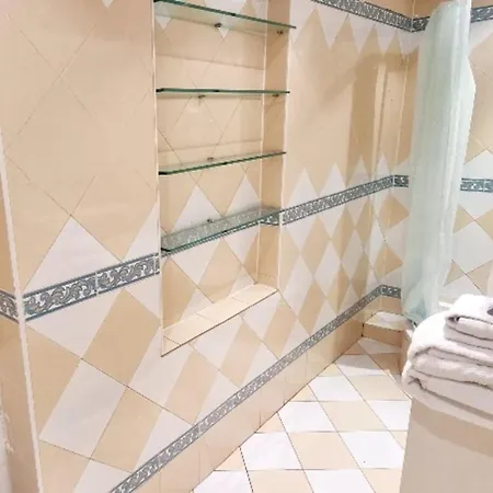 Apartment Large 37 M With Terrace *